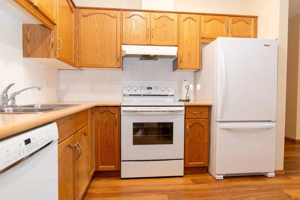 72 Quigley Drive Cochrane AB T4C 2K6