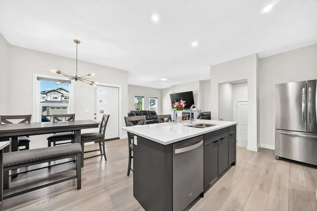27 Belvedere Point SE Calgary AB T2A 7Y9