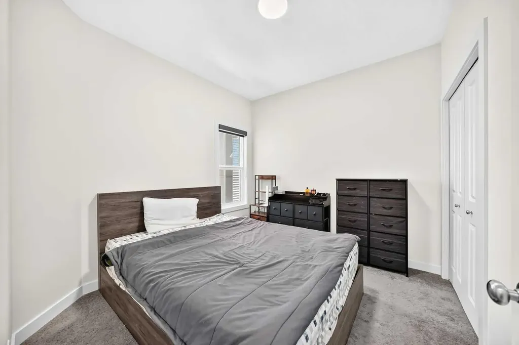 27 Belvedere Point SE Calgary AB T2A 7Y9