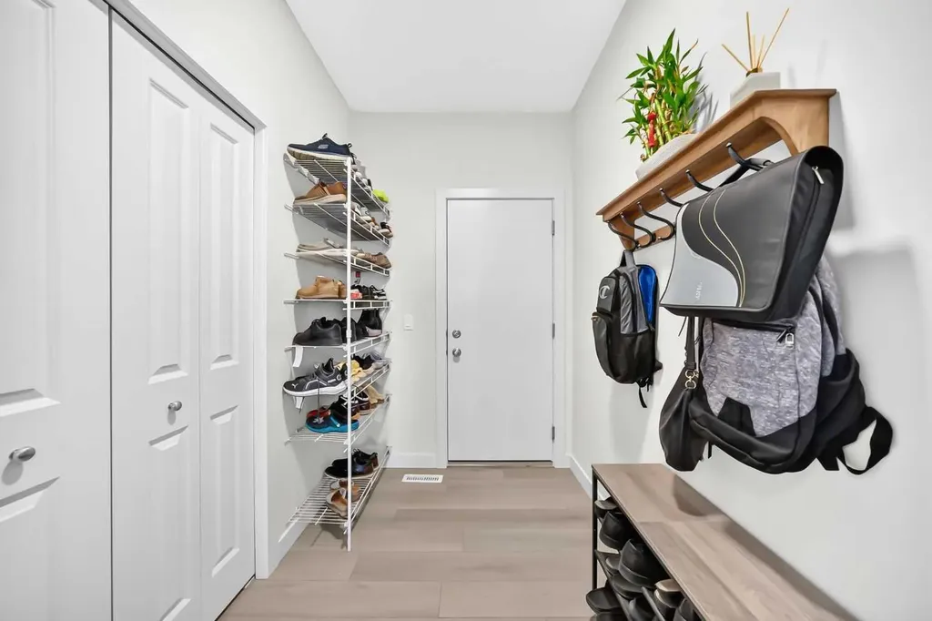 27 Belvedere Point SE Calgary AB T2A 7Y9