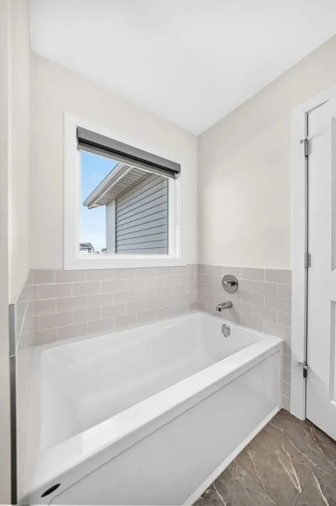 27 Belvedere Point SE Calgary AB T2A 7Y9