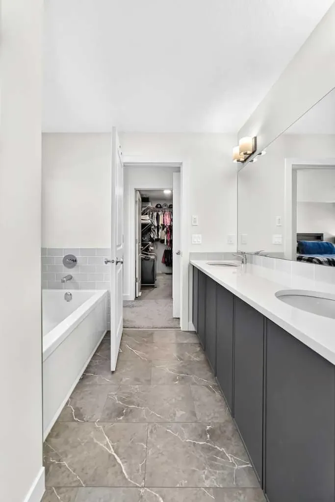 27 Belvedere Point SE Calgary AB T2A 7Y9