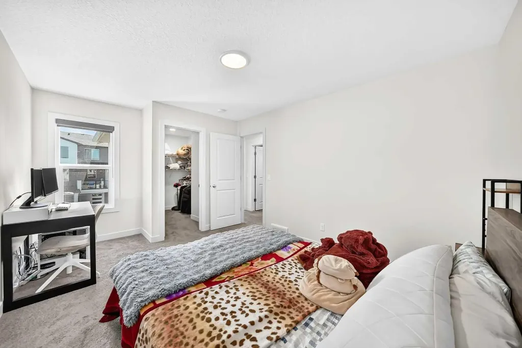 27 Belvedere Point SE Calgary AB T2A 7Y9