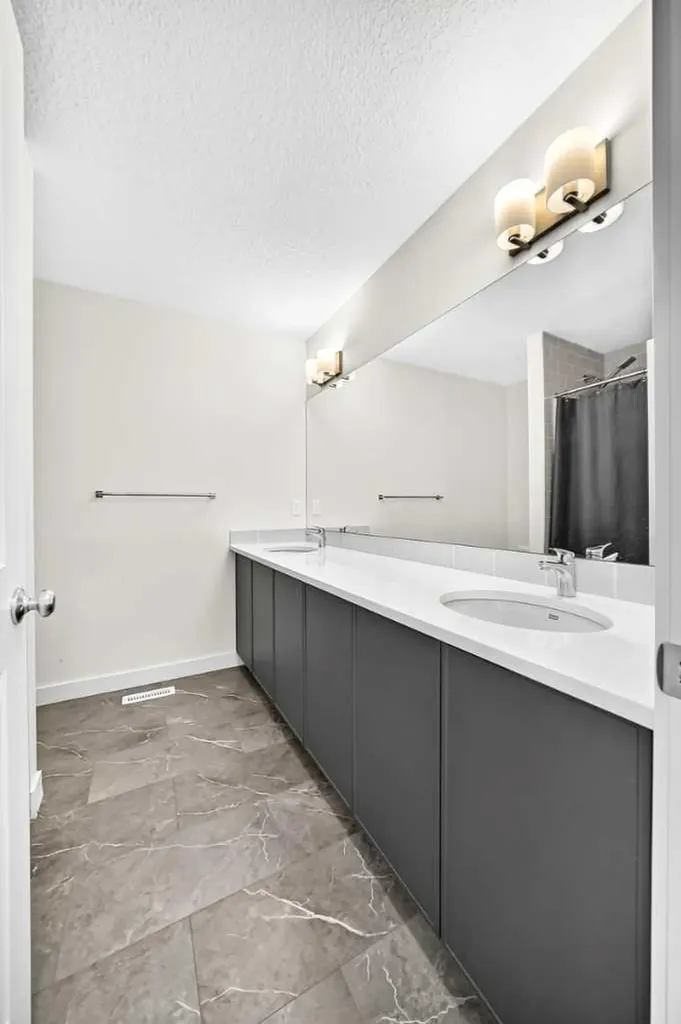 27 Belvedere Point SE Calgary AB T2A 7Y9