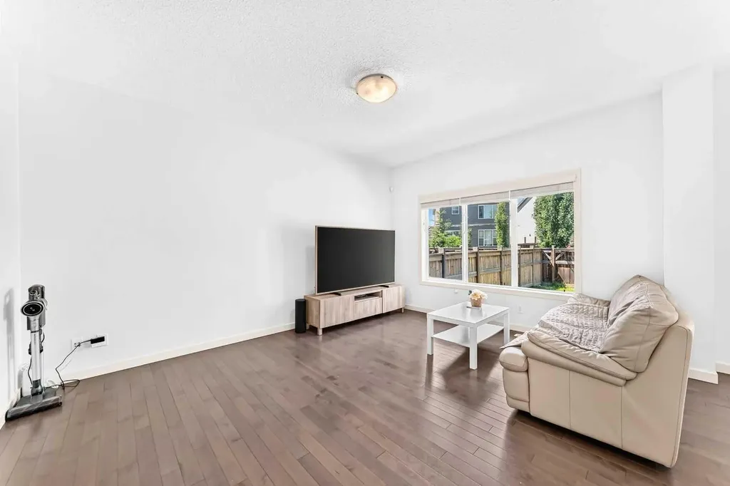 337 Auburn Meadows Boulevard SE Calgary AB T3M 2E5