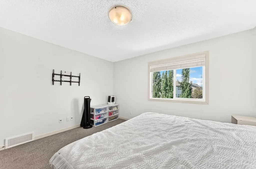 337 Auburn Meadows Boulevard SE Calgary AB T3M 2E5