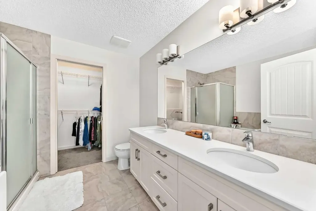 337 Auburn Meadows Boulevard SE Calgary AB T3M 2E5