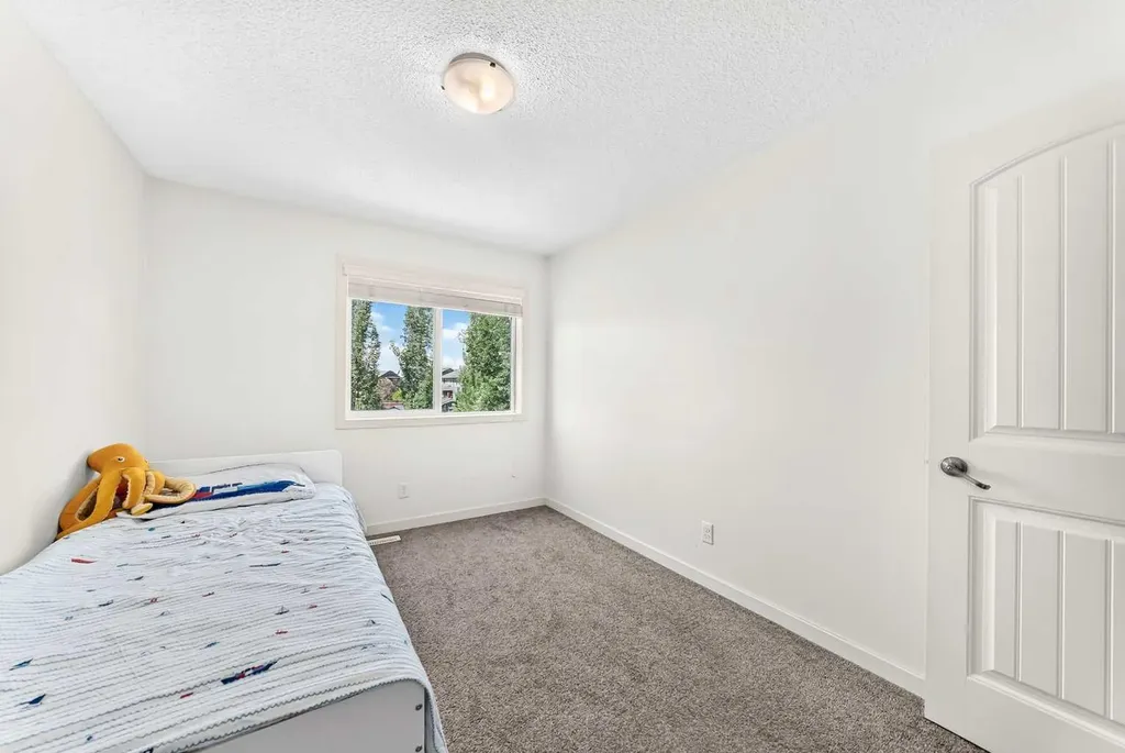 337 Auburn Meadows Boulevard SE Calgary AB T3M 2E5