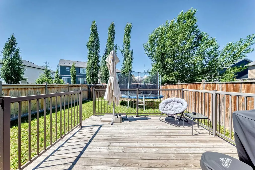 337 Auburn Meadows Boulevard SE Calgary AB T3M 2E5