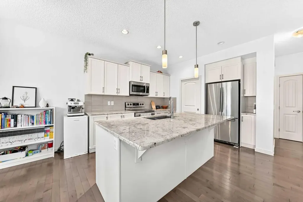 337 Auburn Meadows Boulevard SE Calgary AB T3M 2E5