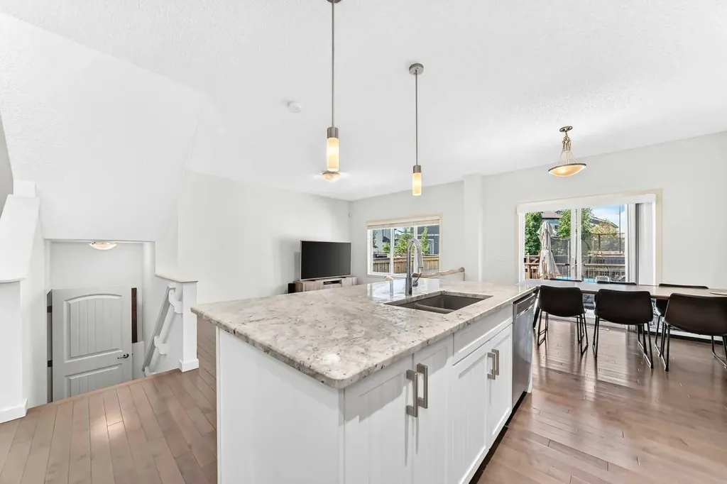 337 Auburn Meadows Boulevard SE Calgary AB T3M 2E5