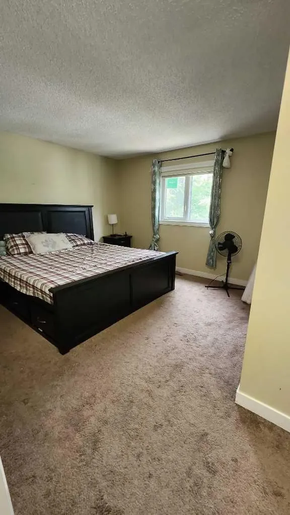 47 Martinridge Way NE Calgary AB T3J 3C9