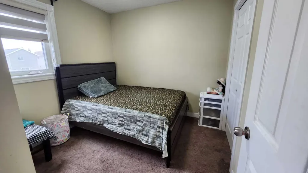 47 Martinridge Way NE Calgary AB T3J 3C9