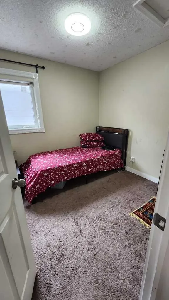 47 Martinridge Way NE Calgary AB T3J 3C9