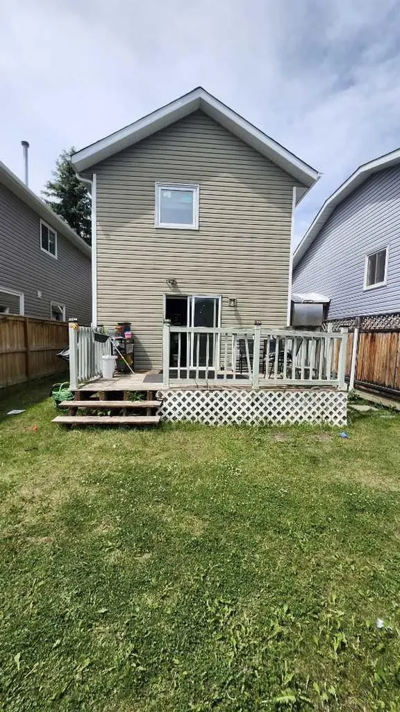 47 Martinridge Way NE Calgary AB T3J 3C9