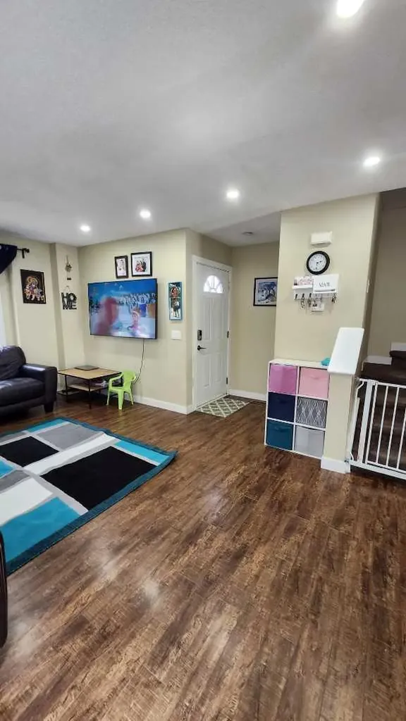 47 Martinridge Way NE Calgary AB T3J 3C9