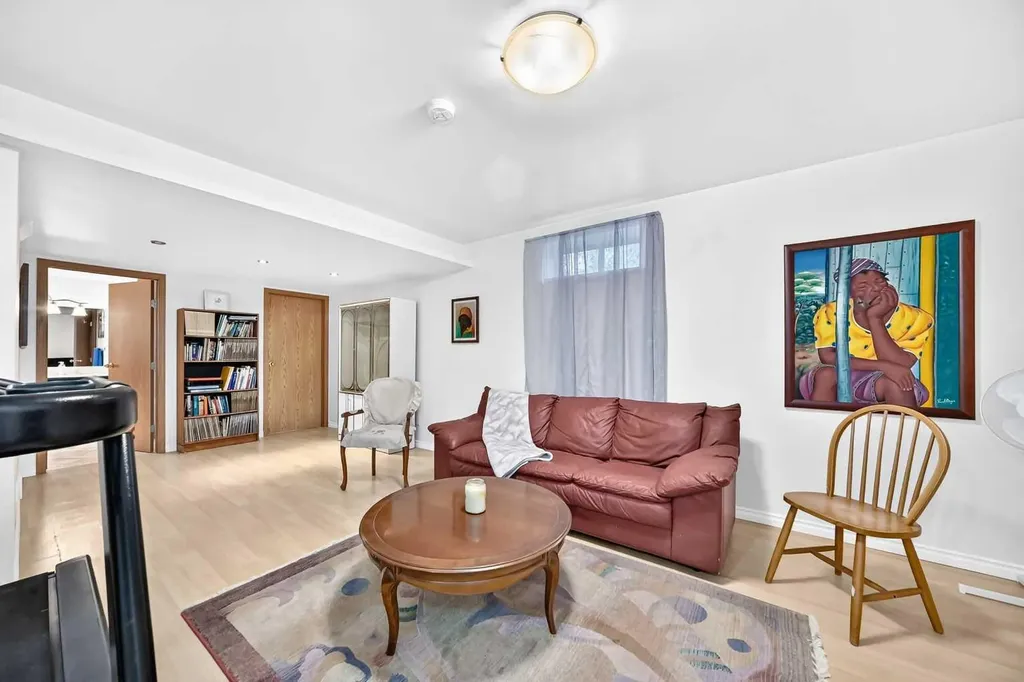 267 Covington Road NE Calgary AB T3K 4G2