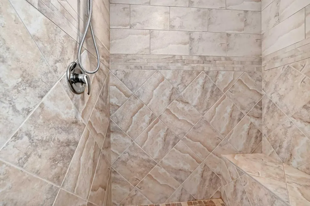 267 Covington Road NE Calgary AB T3K 4G2