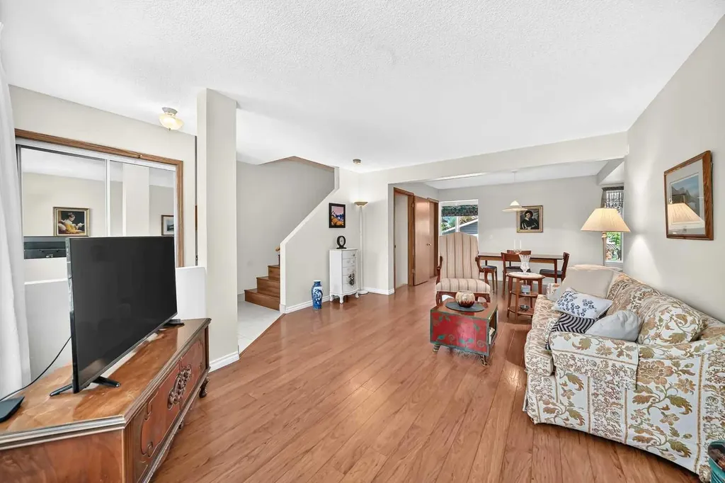 267 Covington Road NE Calgary AB T3K 4G2