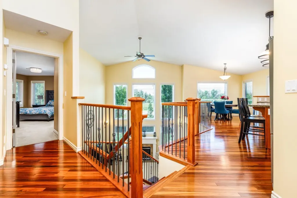 54 Fieldstone Way Sylvan Lake AB T4S 2L3