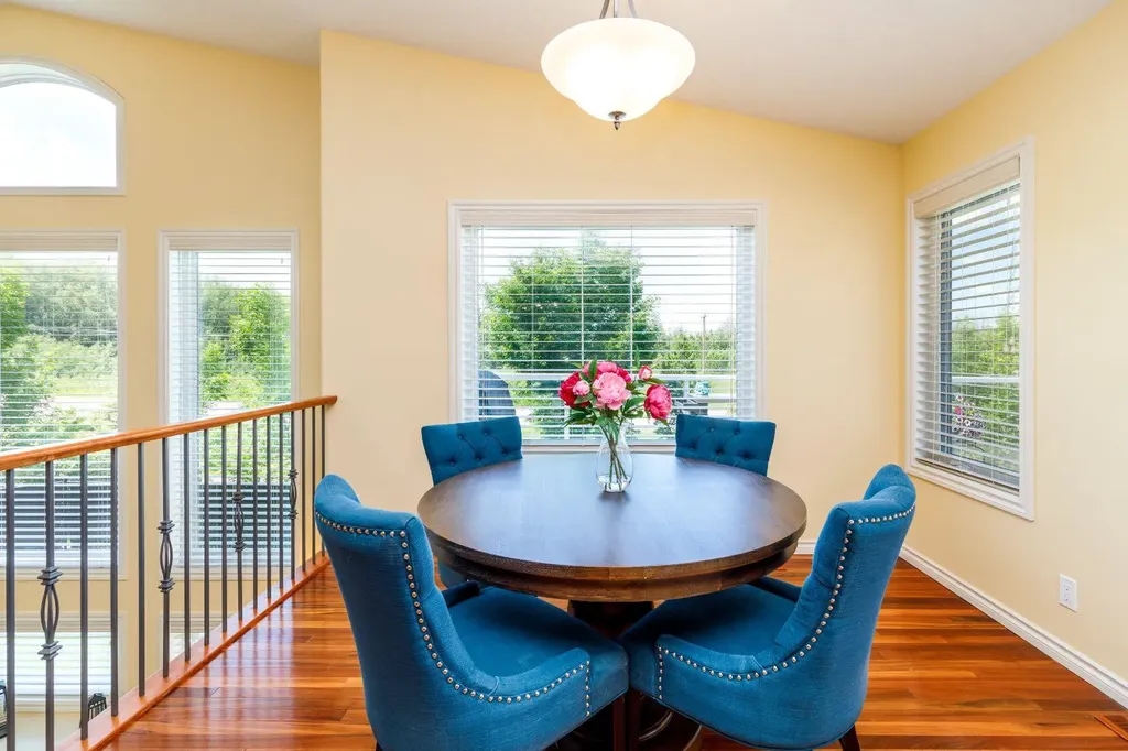 54 Fieldstone Way Sylvan Lake AB T4S 2L3