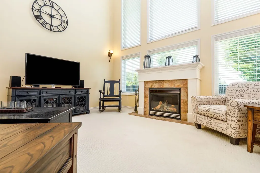 54 Fieldstone Way Sylvan Lake AB T4S 2L3