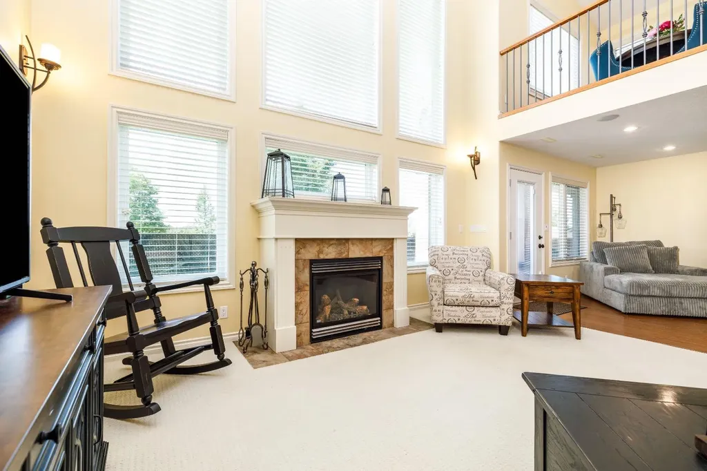 54 Fieldstone Way Sylvan Lake AB T4S 2L3