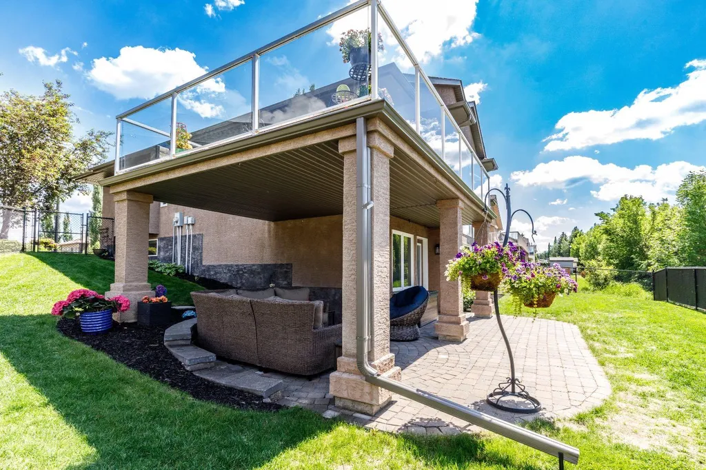 54 Fieldstone Way Sylvan Lake AB T4S 2L3