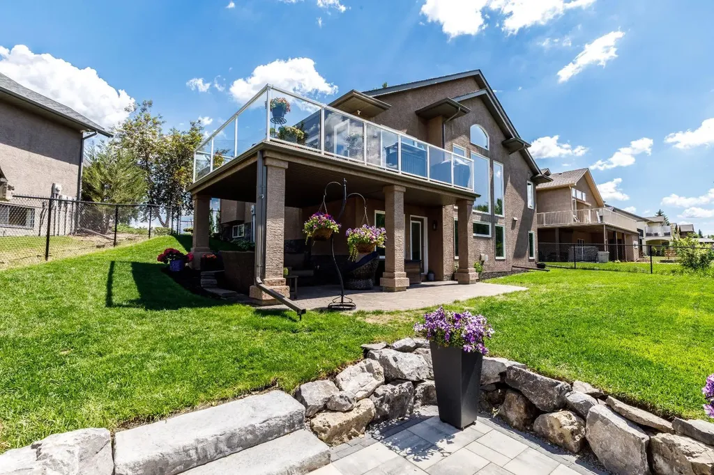 54 Fieldstone Way Sylvan Lake AB T4S 2L3