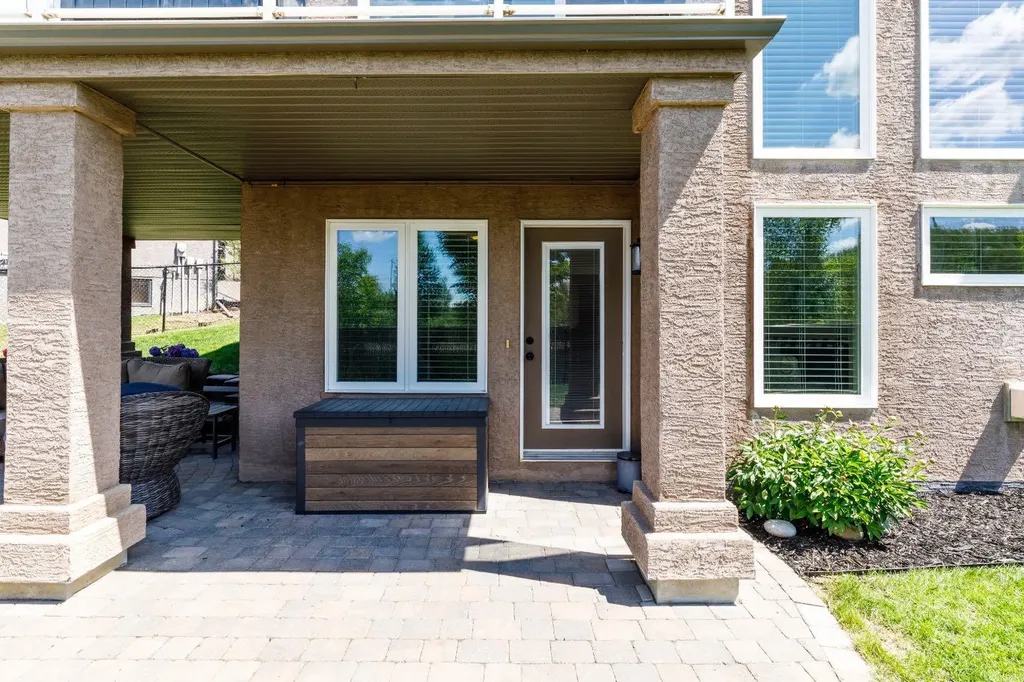 54 Fieldstone Way Sylvan Lake AB T4S 2L3