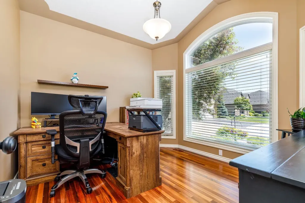 54 Fieldstone Way Sylvan Lake AB T4S 2L3