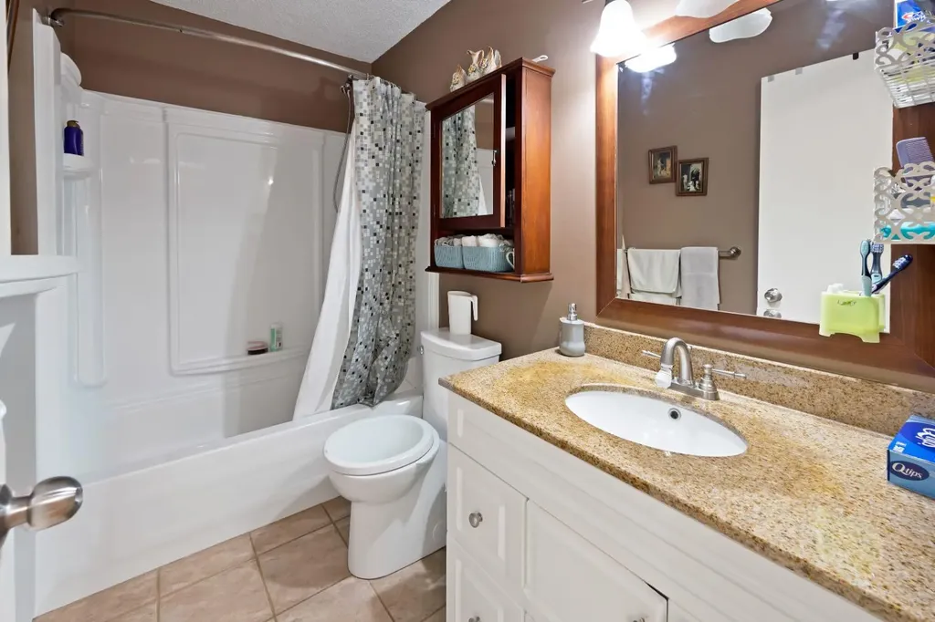 20 Falton Way NE Calgary AB T3J1K4