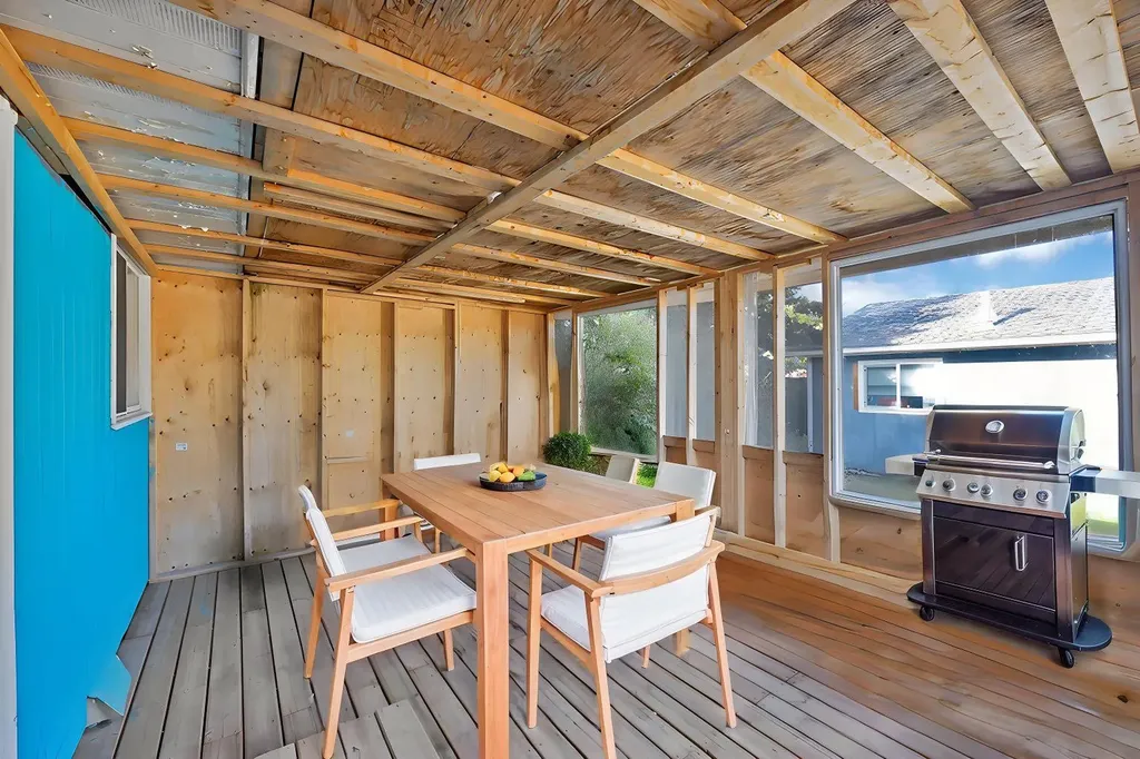 20 Falton Way NE Calgary AB T3J1K4