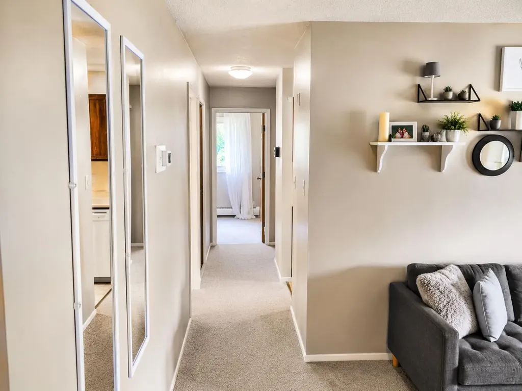 41 Bennett Street Red Deer AB T4R 1V4