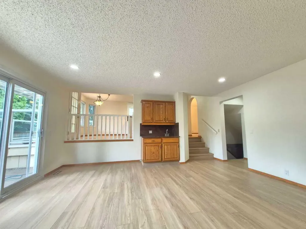 7 Suncastle Crescent SE Calgary AB T2X 2W9
