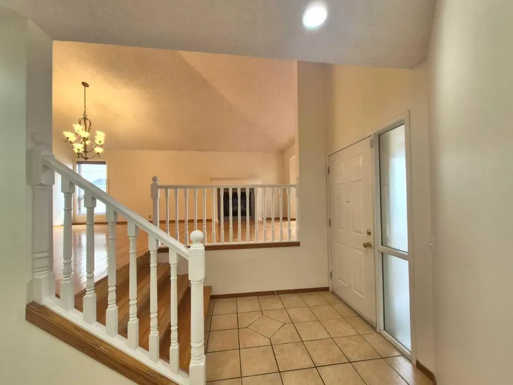 7 Suncastle Crescent SE Calgary AB T2X 2W9
