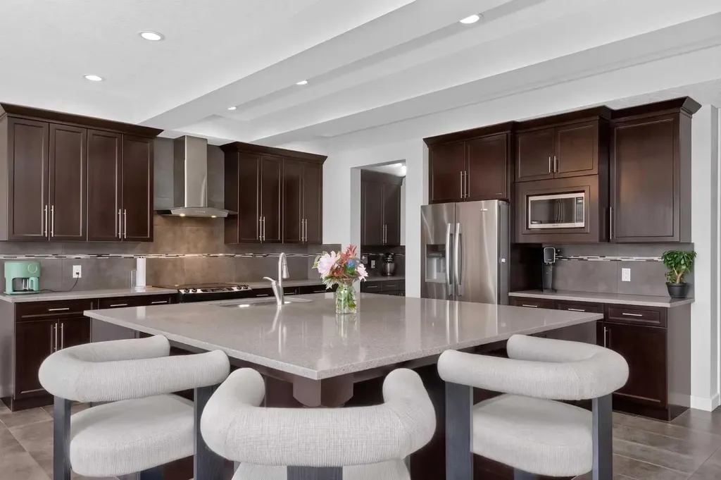 244 Mahogany Bay SE Calgary AB T3M0Y1