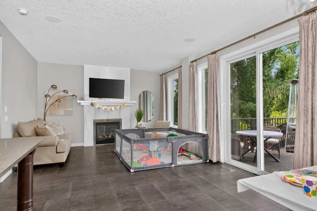 244 Mahogany Bay SE Calgary AB T3M0Y1