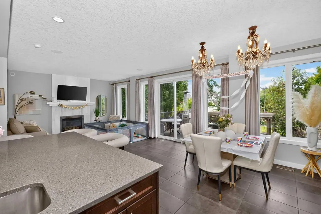 244 Mahogany Bay SE Calgary AB T3M0Y1