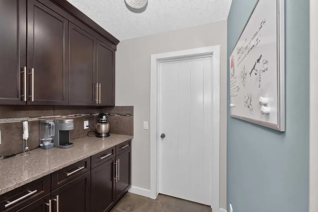 244 Mahogany Bay SE Calgary AB T3M0Y1