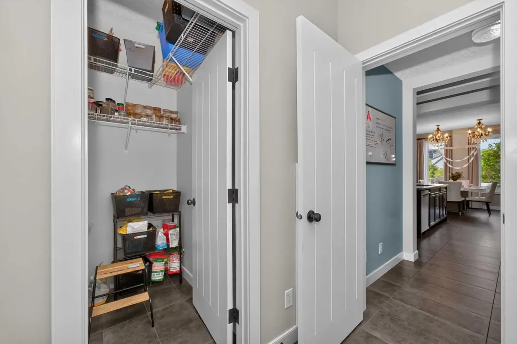 244 Mahogany Bay SE Calgary AB T3M0Y1