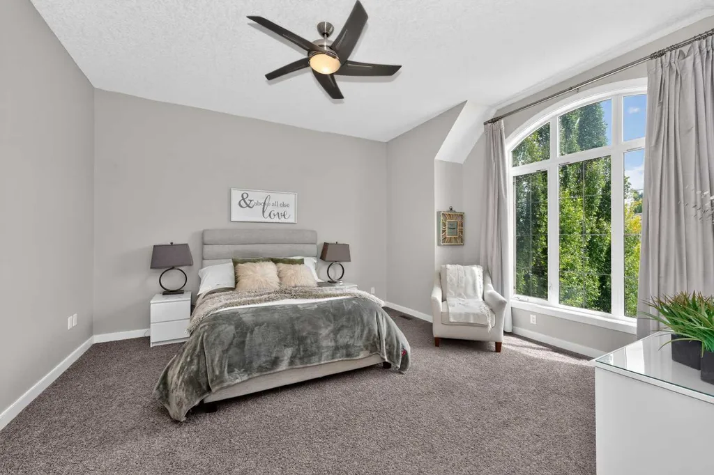 244 Mahogany Bay SE Calgary AB T3M0Y1