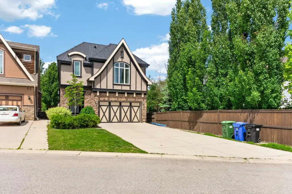 244 Mahogany Bay SE Calgary AB T3M0Y1