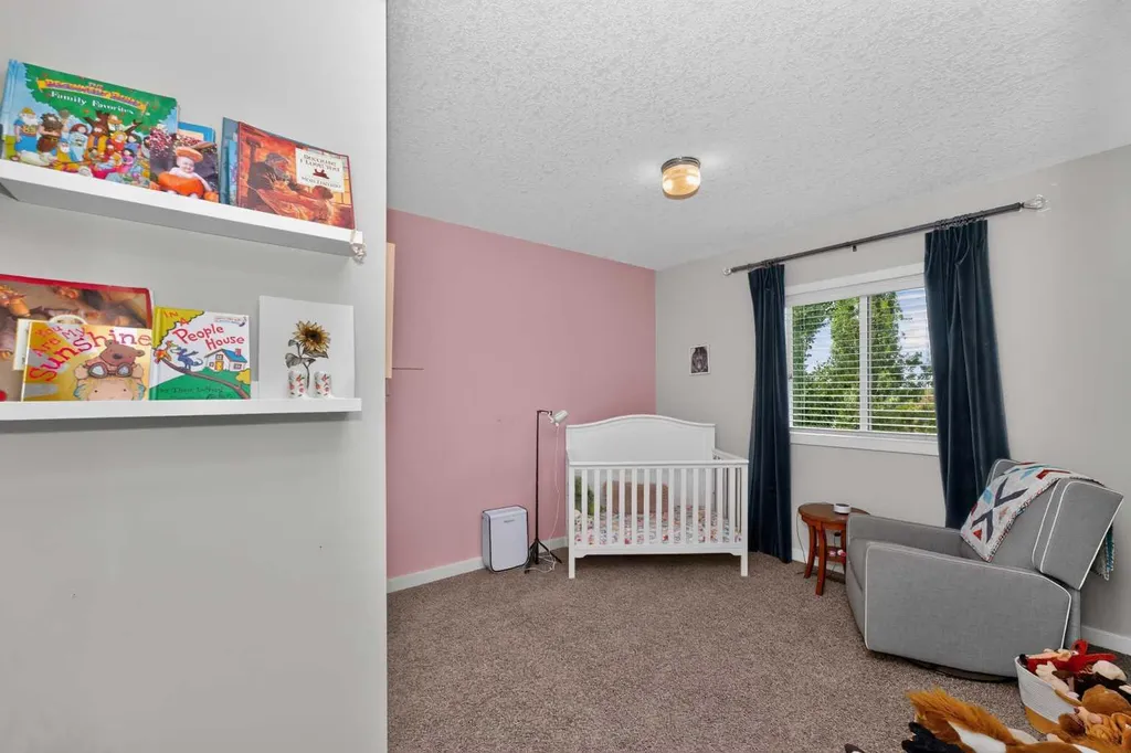 244 Mahogany Bay SE Calgary AB T3M0Y1