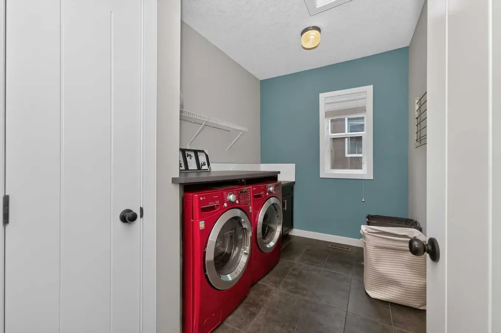 244 Mahogany Bay SE Calgary AB T3M0Y1