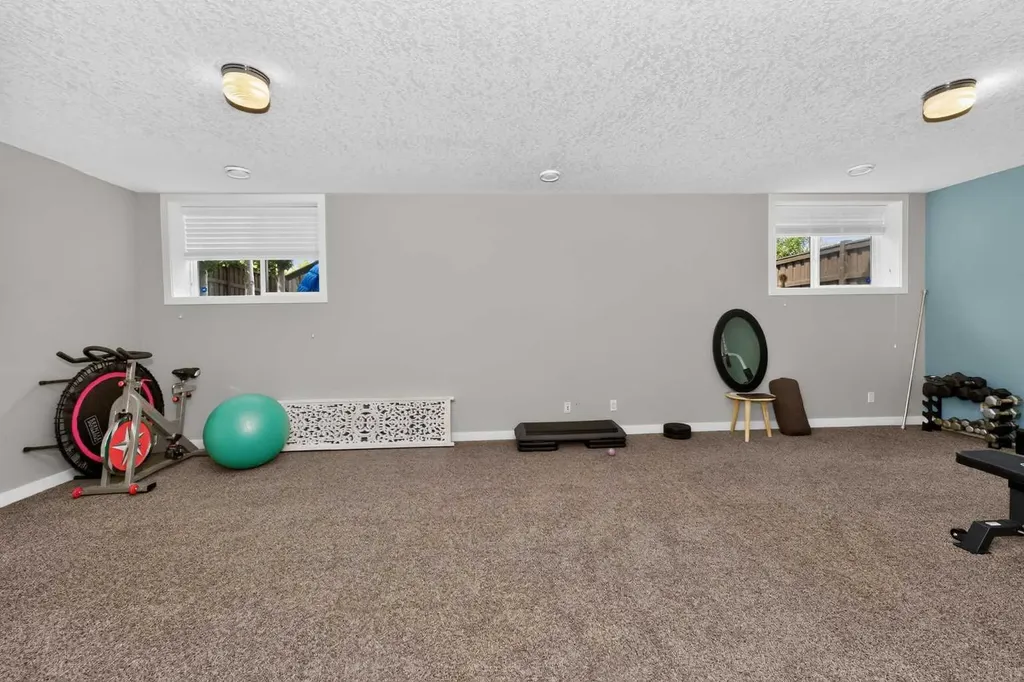 244 Mahogany Bay SE Calgary AB T3M0Y1