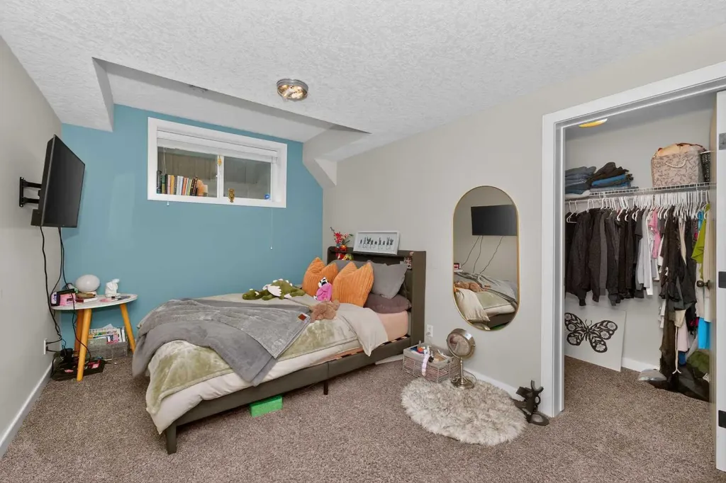 244 Mahogany Bay SE Calgary AB T3M0Y1