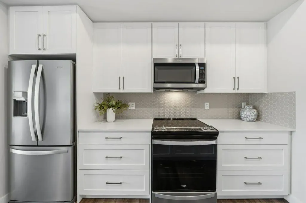 255 Les Jardins Park SE Calgary AB T2C 5W9