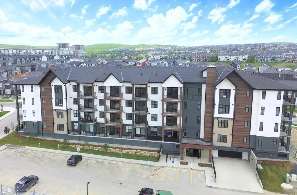 430 Sage Hill Road NW Calgary AB T3R 2J9