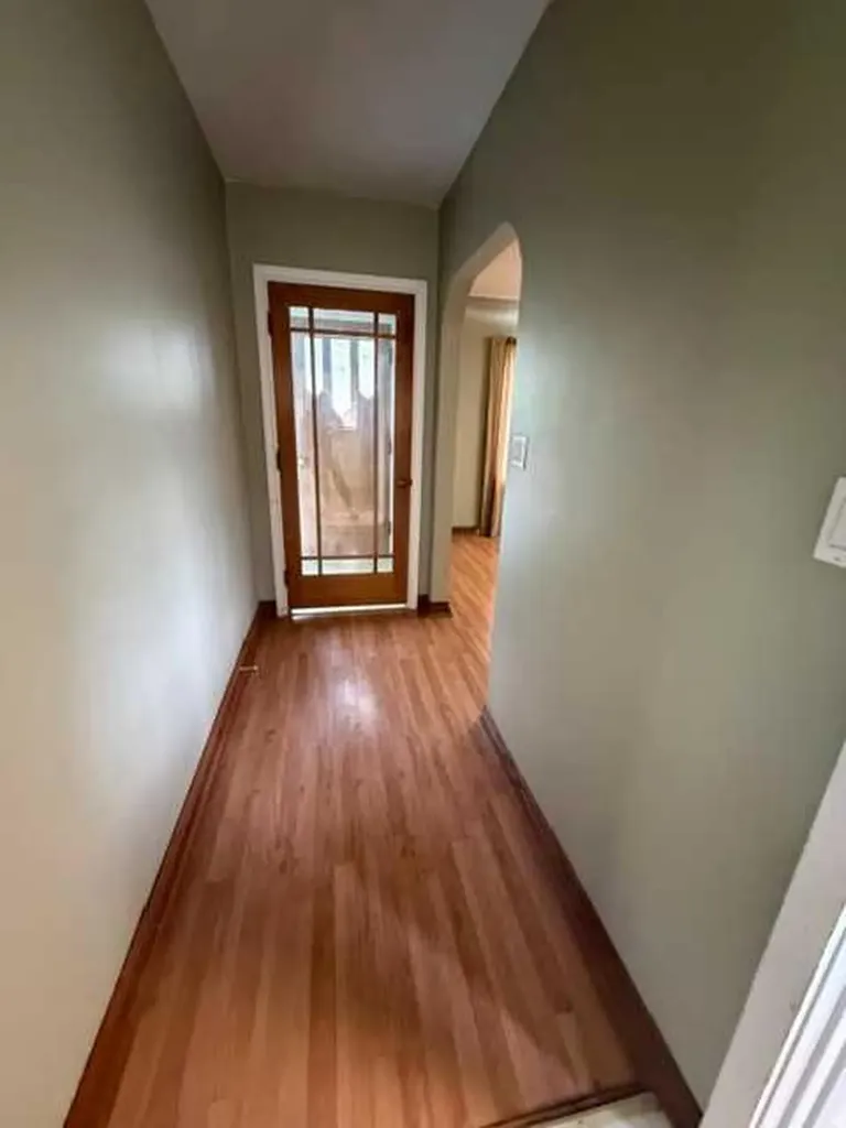 4711 5 Avenue Edson AB T7E 1C6